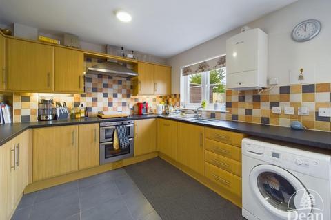 3 bedroom semi-detached house for sale, Summerleaze, Lydney GL15