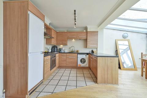 2 bedroom flat for sale, Merton Road, Wimbledon, London, SW19