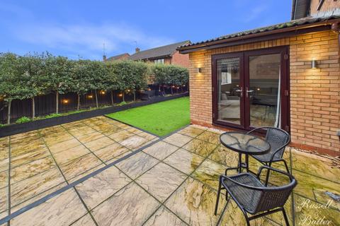 undefined, Kingfisher Road, Buckingham, Buckinghamshire, MK18