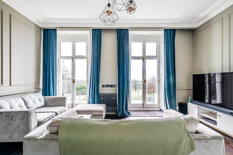 2 bedroom apartment for sale, Southlands Lane, Tandridge, Oxted, Surrey