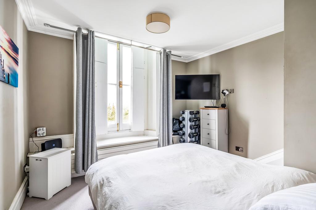 Flat-4-Southlands-House-8