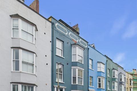undefined, Victoria Street, Tenby