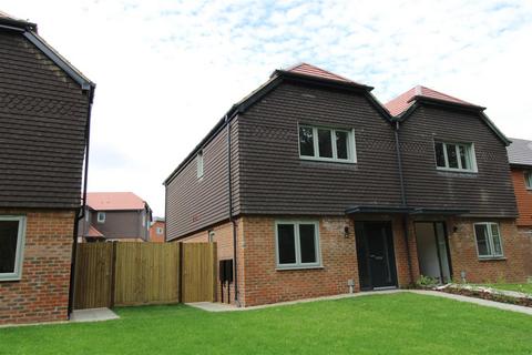 undefined, Chilloway Close, Crondall GU10