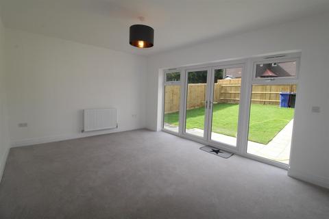 undefined, Chilloway Close, Crondall GU10