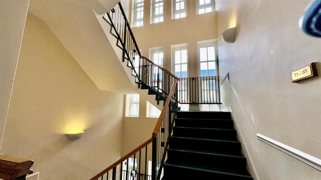 Hall.jpg