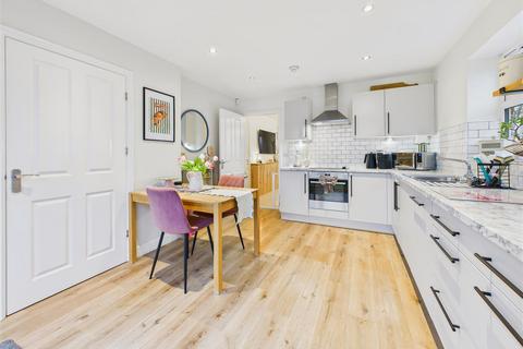 3 bedroom semi-detached house for sale, Paradise Drive, Woodmansey