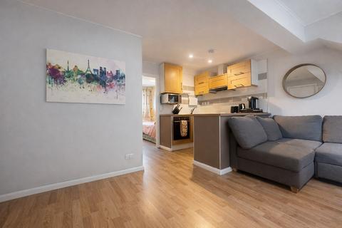 1 bedroom flat to rent, Garth Street, Glasgow G1
