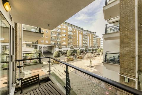 1 bedroom flat for sale, Smugglers Way, London SW18