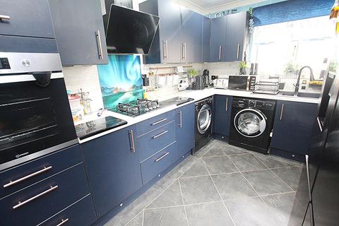 3 bedroom detached bungalow for sale, Happy Valley Road, Blackburn, EH47