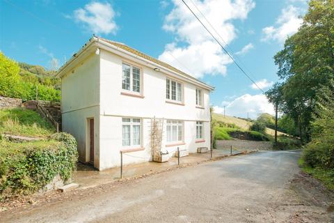undefined, Liskeard PL14