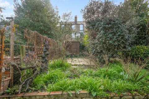 3 bedroom apartment for sale, Lower Clapton E5