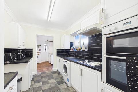 undefined, Canterbury Road, Worcester, Worcestershire, WR5