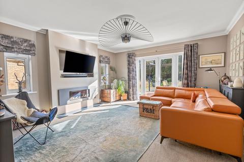 4 bedroom detached house for sale, Radford Road, Crawley RH10