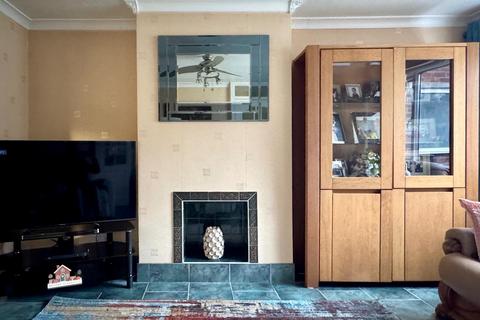3 bedroom semi-detached house for sale, Teasel Avenue, Penarth