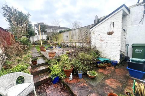 2 bedroom end of terrace house for sale, Priory Road, Pilton