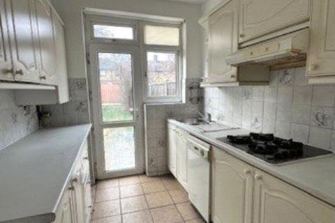 undefined, Hazelwood Avenue, Morden, SM4