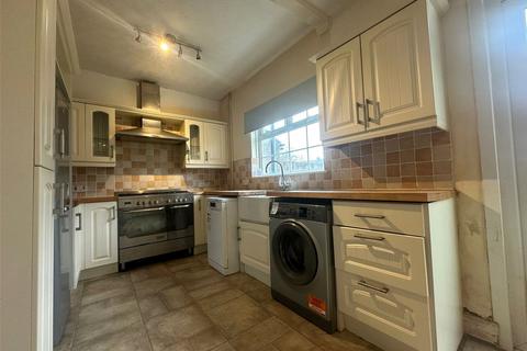 3 bedroom terraced house for sale, Woodfield Avenue, Gravesend, Kent, DA11