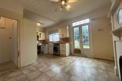 3 bedroom terraced house for sale, Woodfield Avenue, Gravesend, Kent, DA11