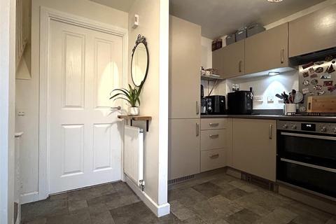 2 bedroom end of terrace house for sale, Houston Way, Halesowen