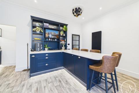 4 bedroom terraced house for sale, Carter Avenue, Leeds