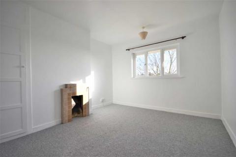 3 bedroom semi-detached house to rent, Clarke Avenue, Hove