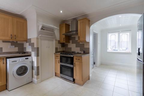 undefined, Livingstone Road, Gravesend, Kent, DA12 5DY