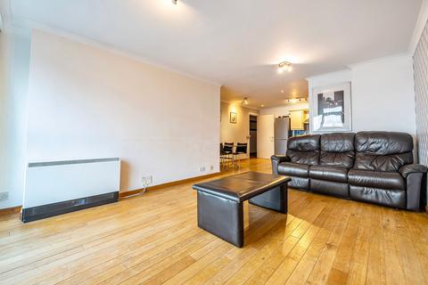3 bedroom flat for sale, Sweden Gate, Baltic Quay, SE16