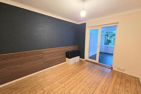 3 bedroom semi-detached house to rent, Pencoed, Bridgend, CF35