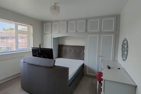 undefined, Mountjoy Close, London SE2