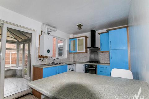 3 bedroom house to rent, Repens Way, Hayes, Middlesex