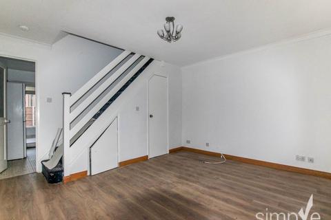 3 bedroom house to rent, Repens Way, Hayes, Middlesex