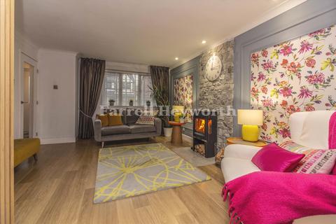 4 bedroom house for sale, Ranglit Avenue, Preston PR2