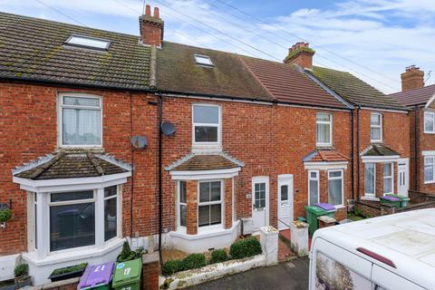 Kent Road, Folkestone, CT19