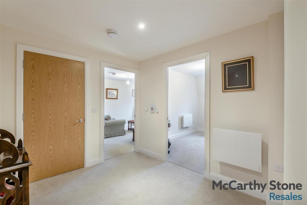 8676970-interior19.jpg