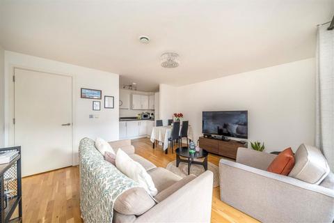 2 bedroom flat for sale, Blackheath Hill, London SE10