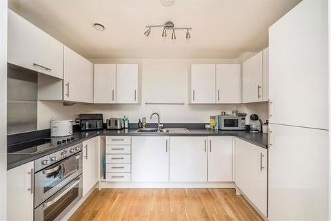 2 bedroom flat for sale, Blackheath Hill, London SE10