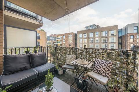 2 bedroom flat for sale, Blackheath Hill, London SE10
