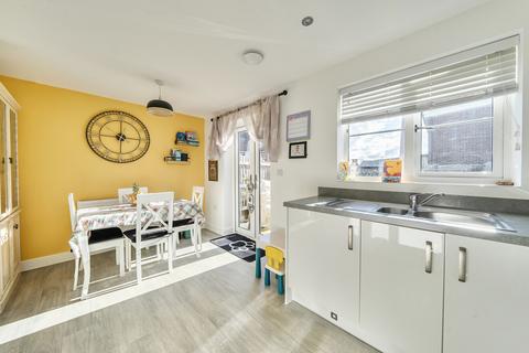 2 bedroom semi-detached house for sale, Bartlett Avenue, Badshot Lea, Farnham, Surrey, GU9