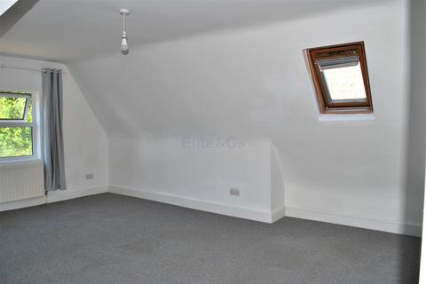 2 bedroom flat to rent, Beckenham Road, Beckenham, BR3