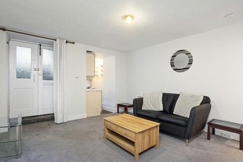 undefined, St. Stephen Place, Edinburgh, Midlothian, EH3