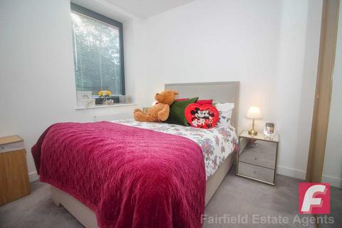 1 bedroom flat to rent, Aldenham Road, Bushey, WD23