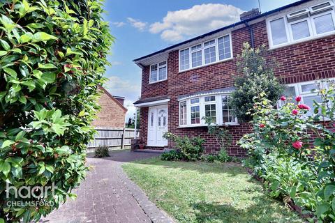 3 bedroom end of terrace house for sale, Waltham Glen, Chelmsford
