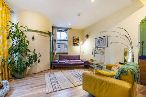 2 bedroom flat for sale, Barker Gate, The Lace Market