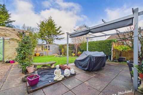 2 bedroom detached bungalow for sale, Irvine Drive, Stoke Mandeville