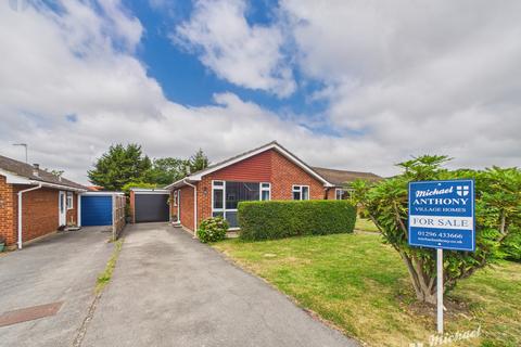 2 bedroom detached bungalow for sale, Irvine Drive, Stoke Mandeville