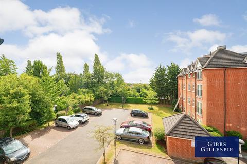 2 bedroom flat to rent, Pembroke Road, Ruislip, HA4