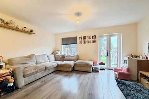 3 bedroom semi-detached house for sale, Calmore, Southampton SO40