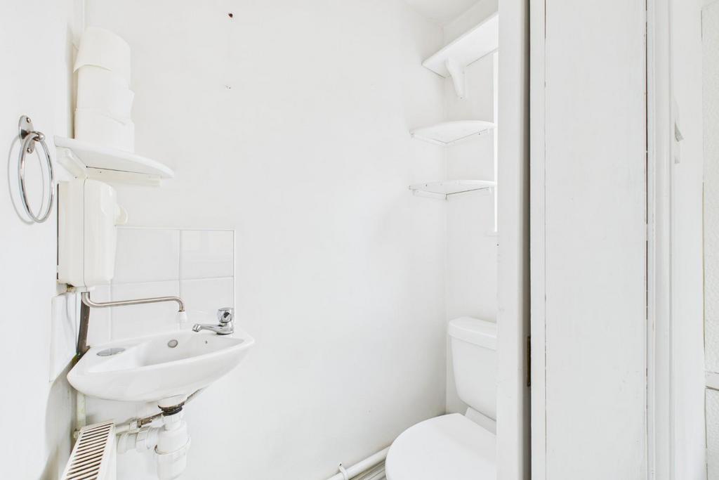 Ground Floor WC