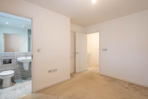2 bedroom terraced house for sale, Barchamber Way, Gravesend, Kent, DA12