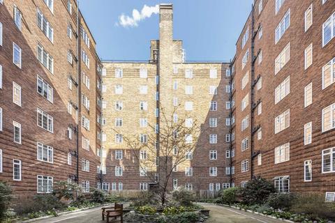 1 bedroom flat to rent, Hammersmith Road, London W6